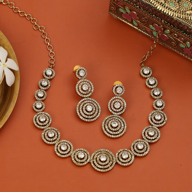 Luxurious Circular Mehendi Plated Necklace Set with Earrings