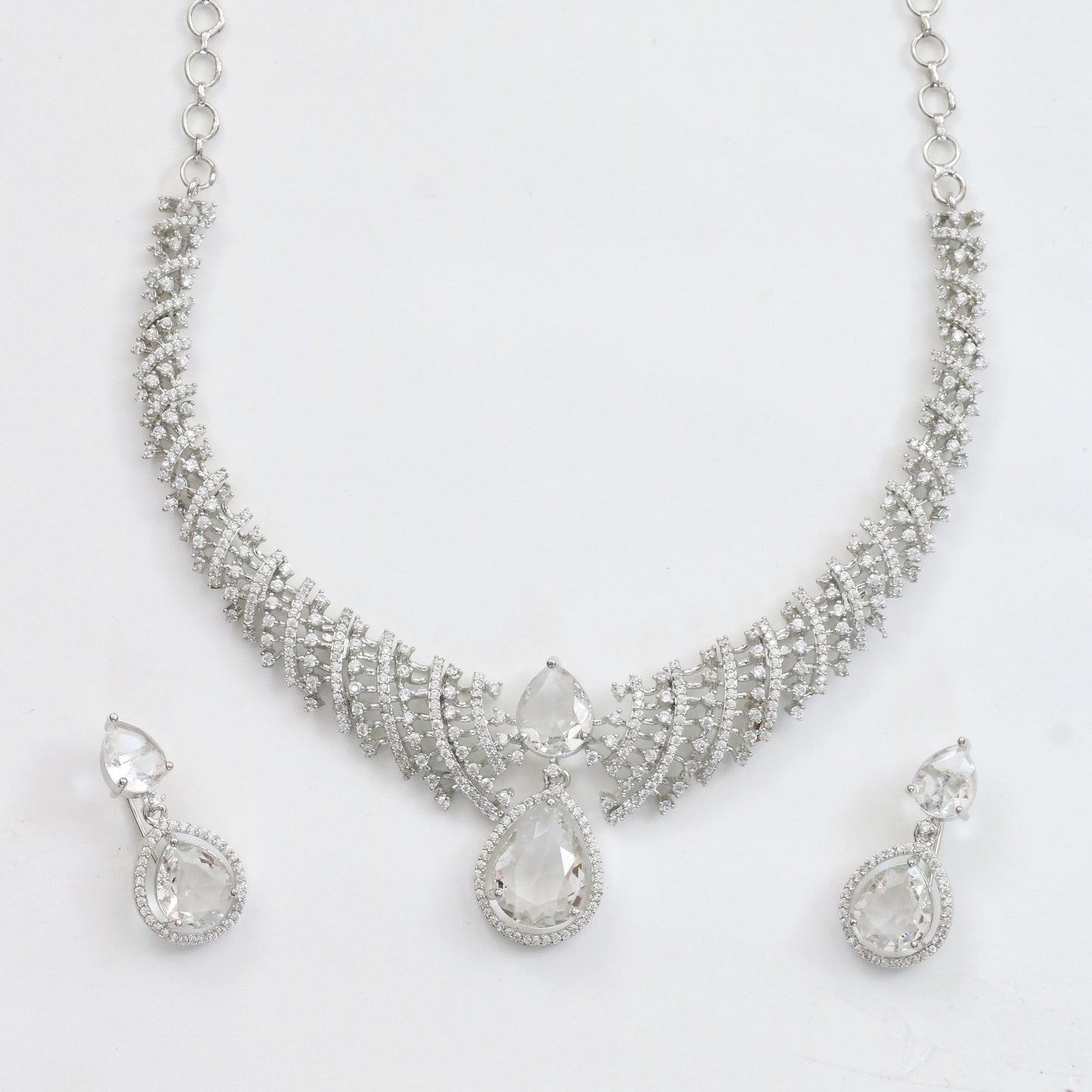 Leaf Lattice Rhodium Plated Necklace Set with Earrings