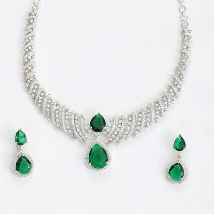 Leaf Lattice Rhodium Plated Necklace Set with Earrings