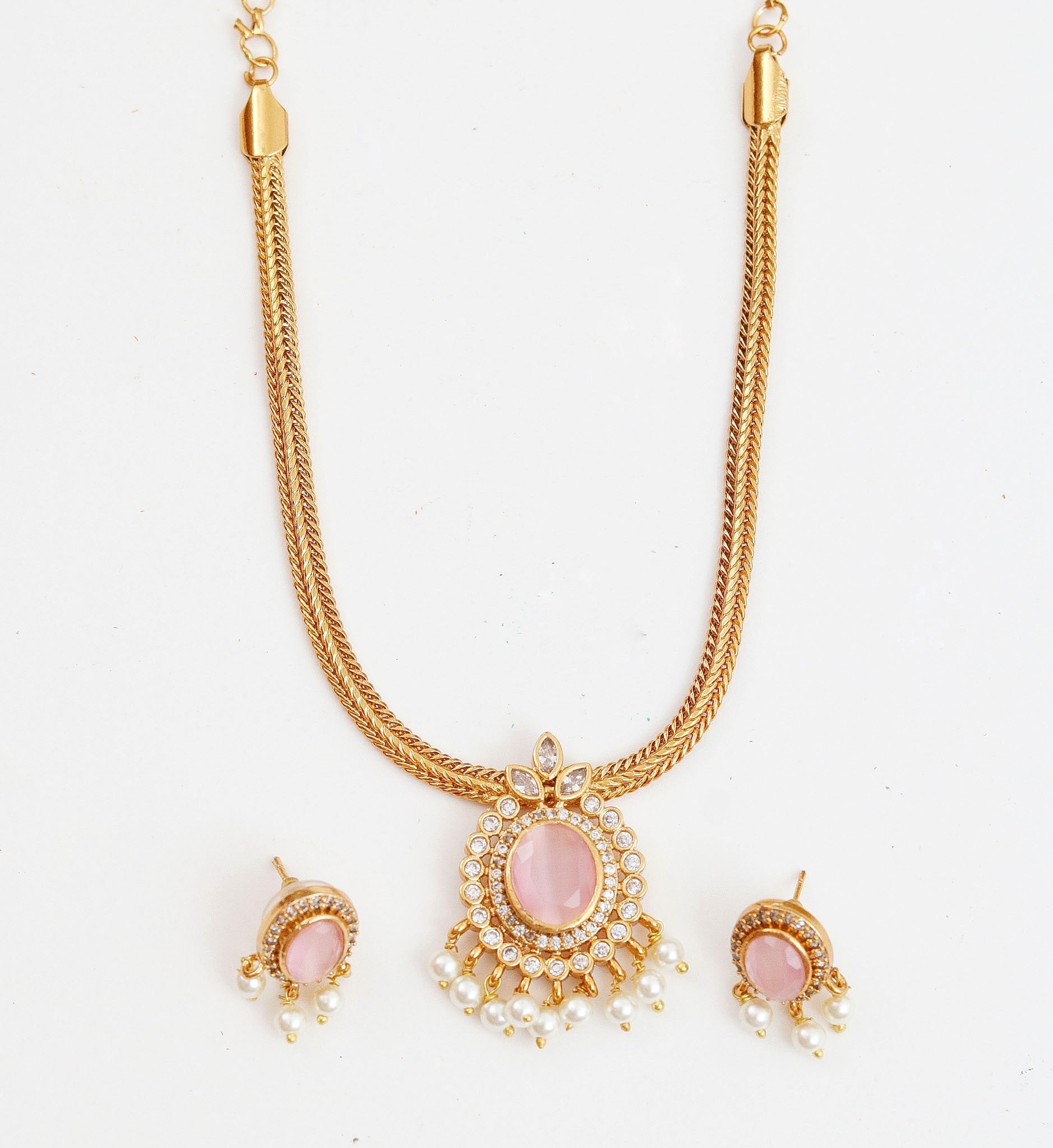 Mehendi Plated Oval Stone Traditional Attigai Necklace Set