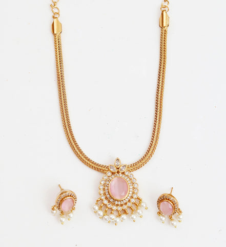Mehendi Plated Oval Stone Traditional Attigai Necklace Set