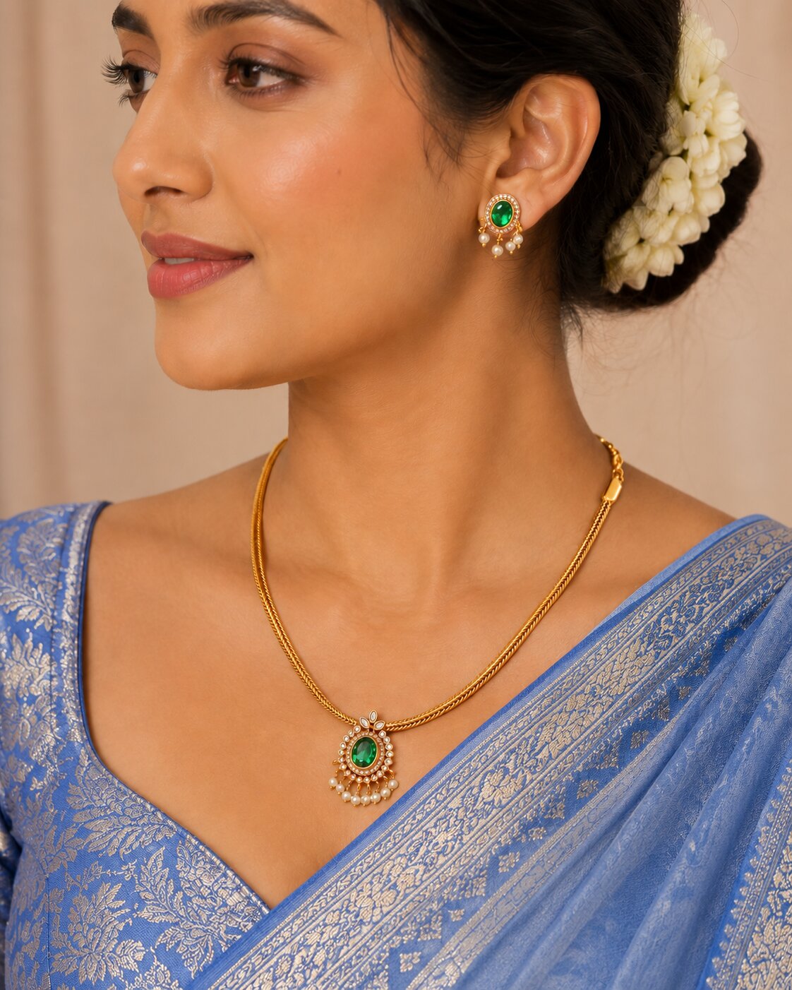 Mehendi Plated Oval Stone Traditional Attigai Necklace Set