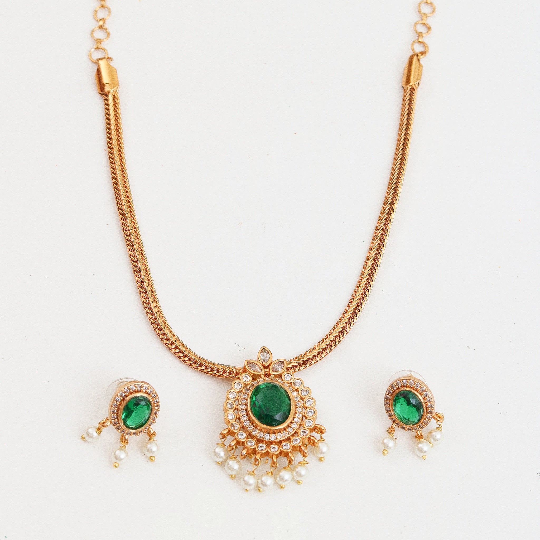 Mehendi Plated Oval Stone Traditional Attigai Necklace Set