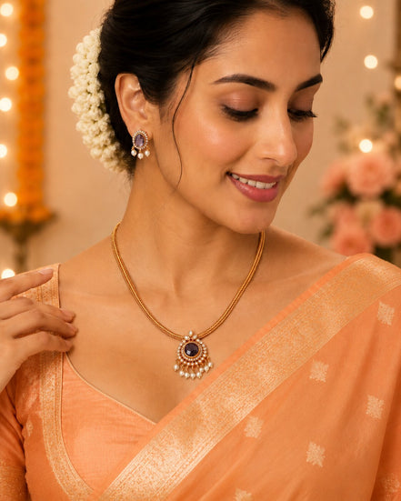 Mehendi Plated Oval Stone Traditional Attigai Necklace Set