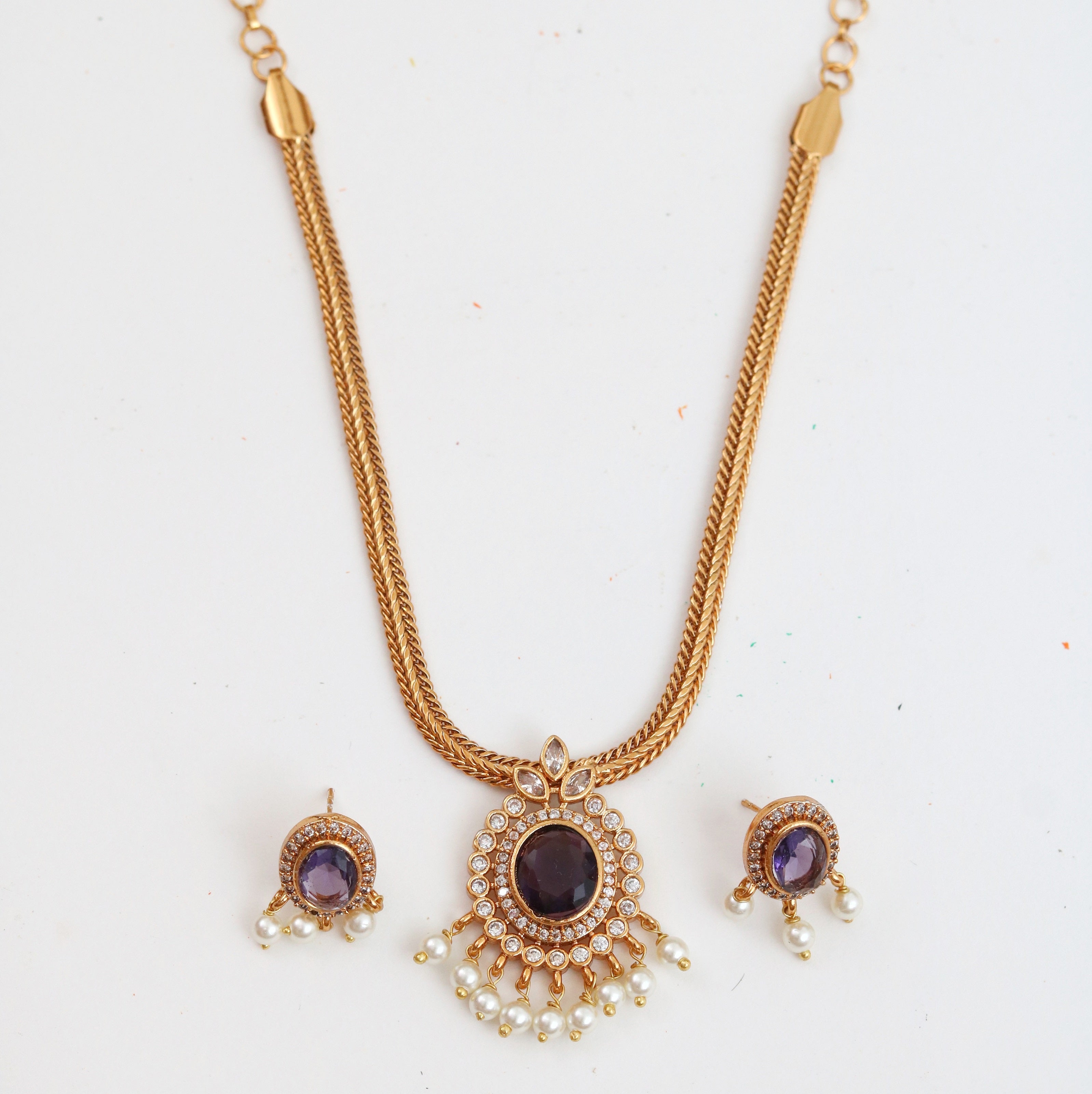 Mehendi Plated Oval Stone Traditional Attigai Necklace Set