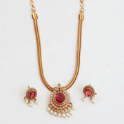 Mehendi Plated Oval Stone Traditional Attigai Necklace Set