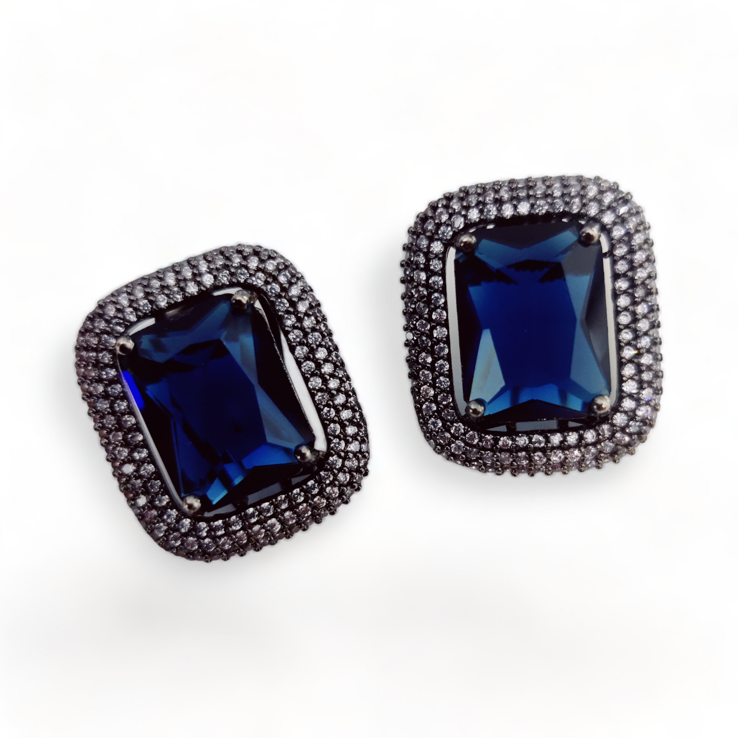 Gleaming Crystal Black Plated Studs