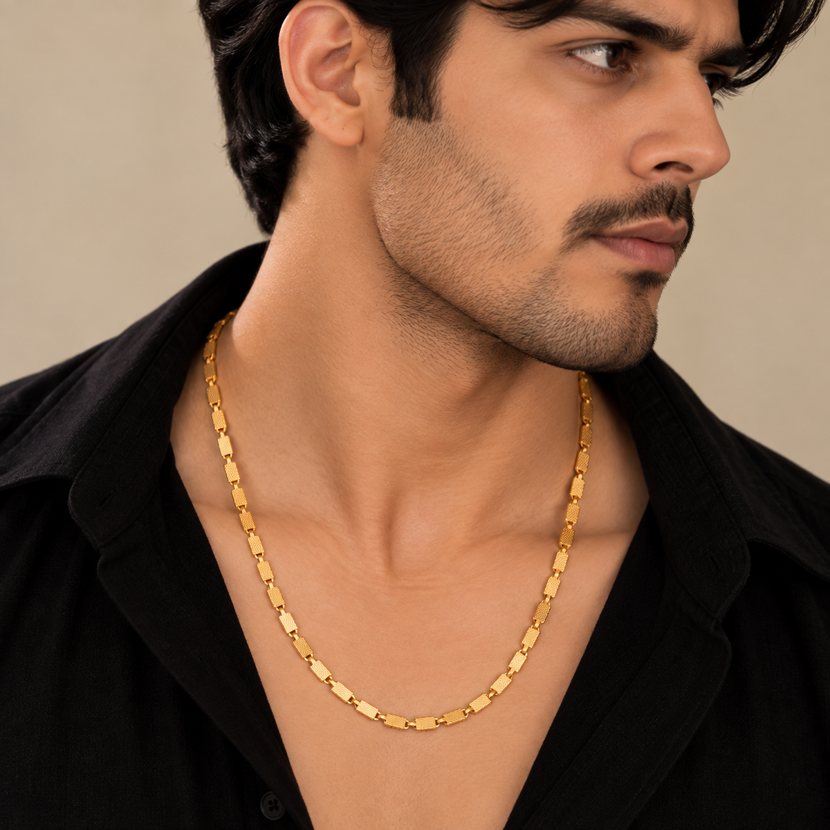 Men's Gold Plated Rectangular Link Chain Necklace with Textured Pattern