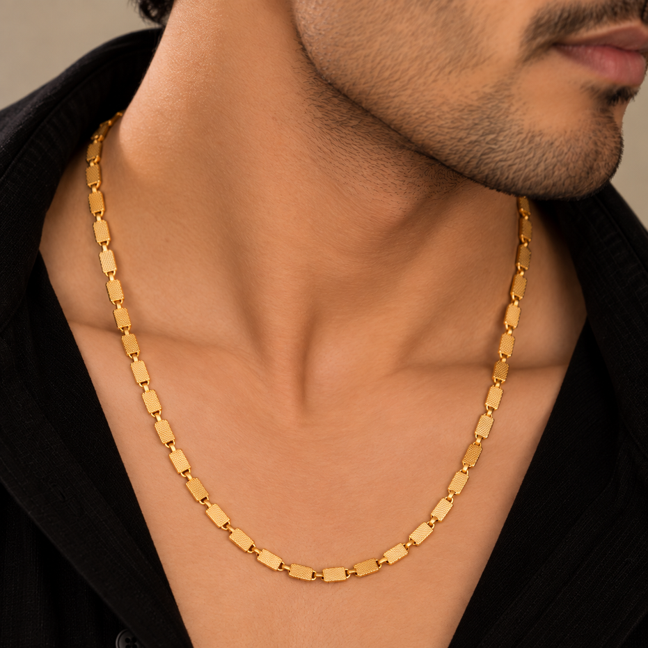 Men's Gold Plated Rectangular Link Chain Necklace with Textured Pattern