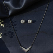 Minimal V-Shape AD Mangalsutra Set