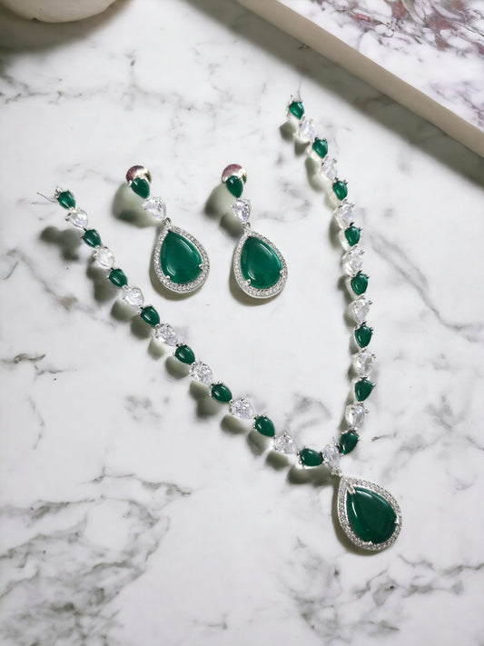 Necklace - Amethyst Shine Necklace - Opal Touch