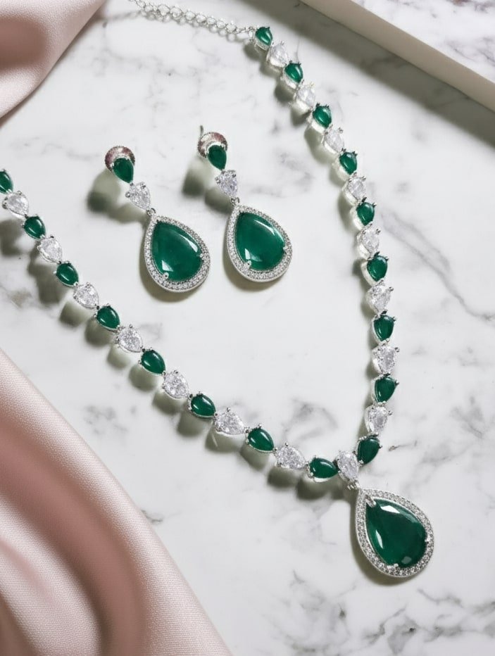 Amethyst Shine Necklace - Opal Touch