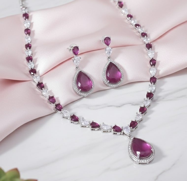 Amethyst Shine Necklace - Opal Touch