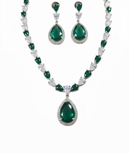 Amethyst Shine Necklace - Opal Touch