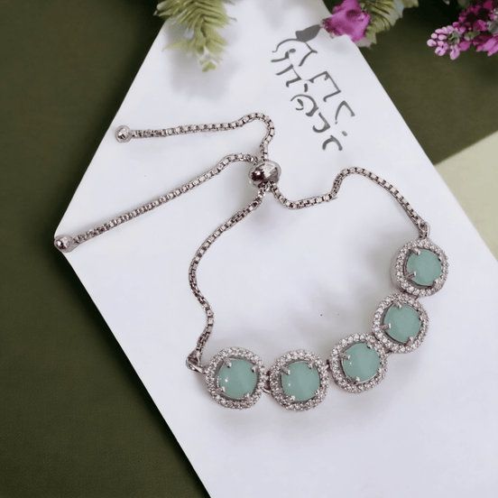 Opal Touch - Beautiful Envy Bracelet in Rhodium - Bracelet