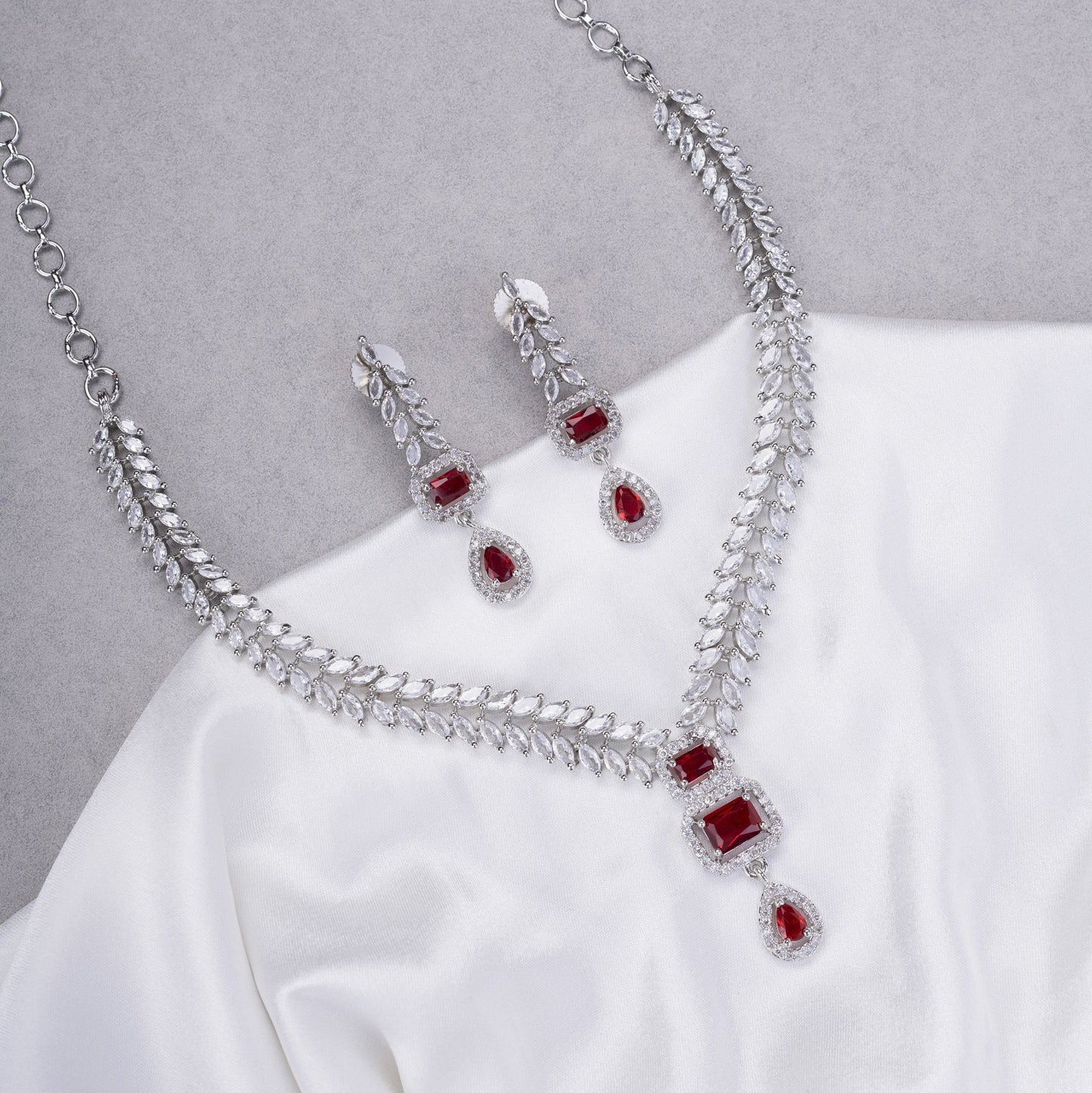 Opal Touch - Beautiful Radiant Necklace - Necklace