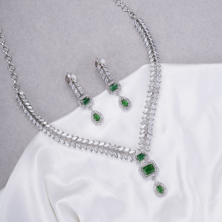 Opal Touch - Beautiful Radiant Necklace - Necklace