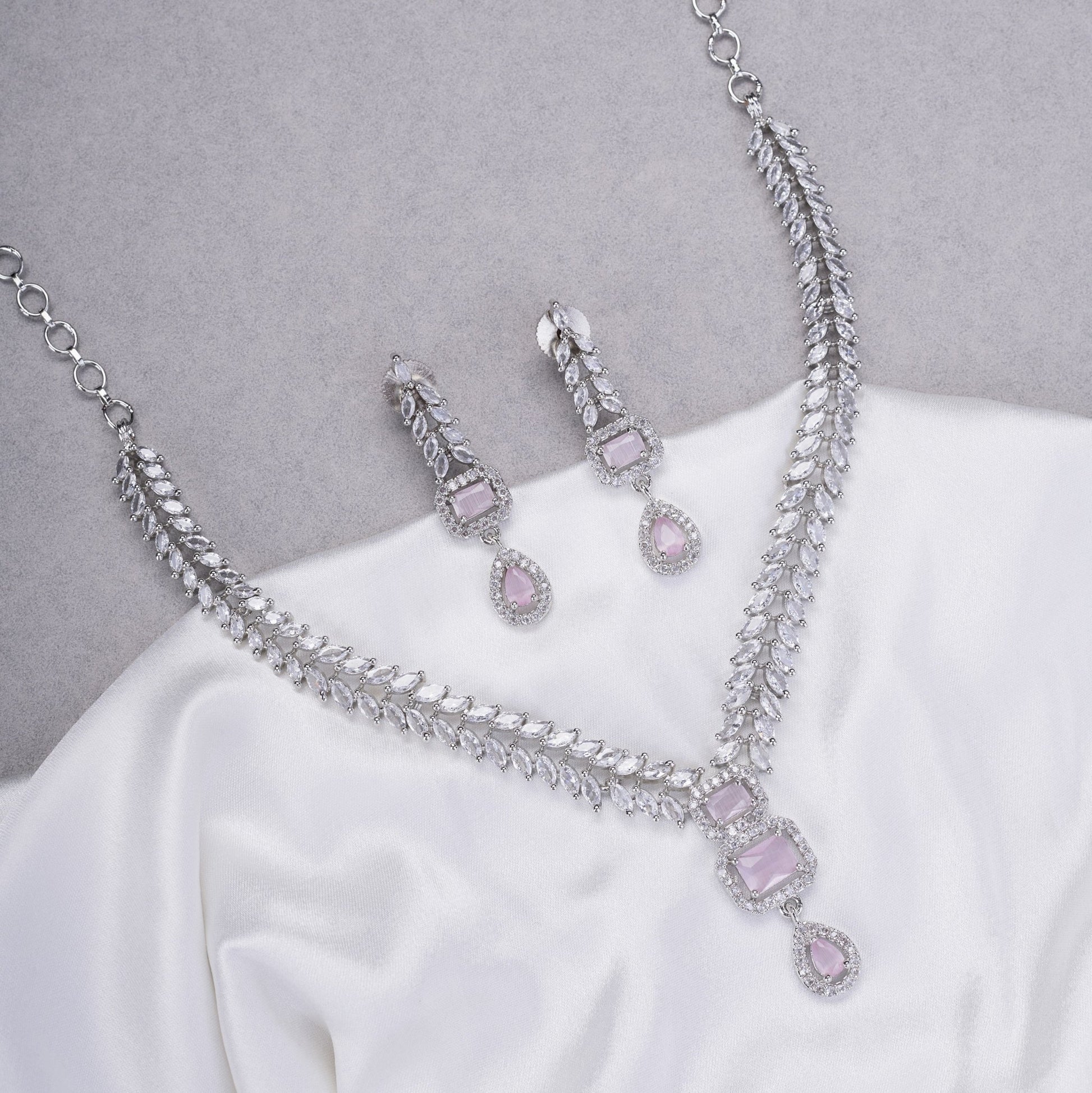 Opal Touch - Beautiful Radiant Necklace - Necklace