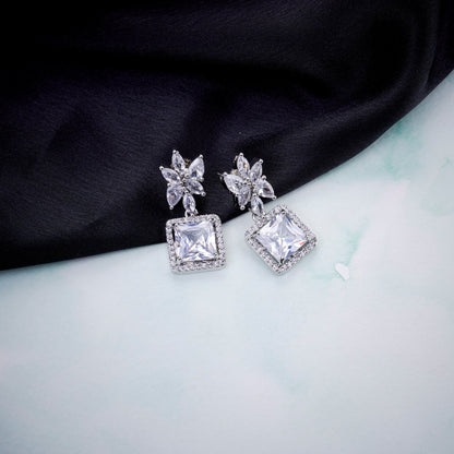 Opal Touch - Classic Rhodium Earrings - Earrings