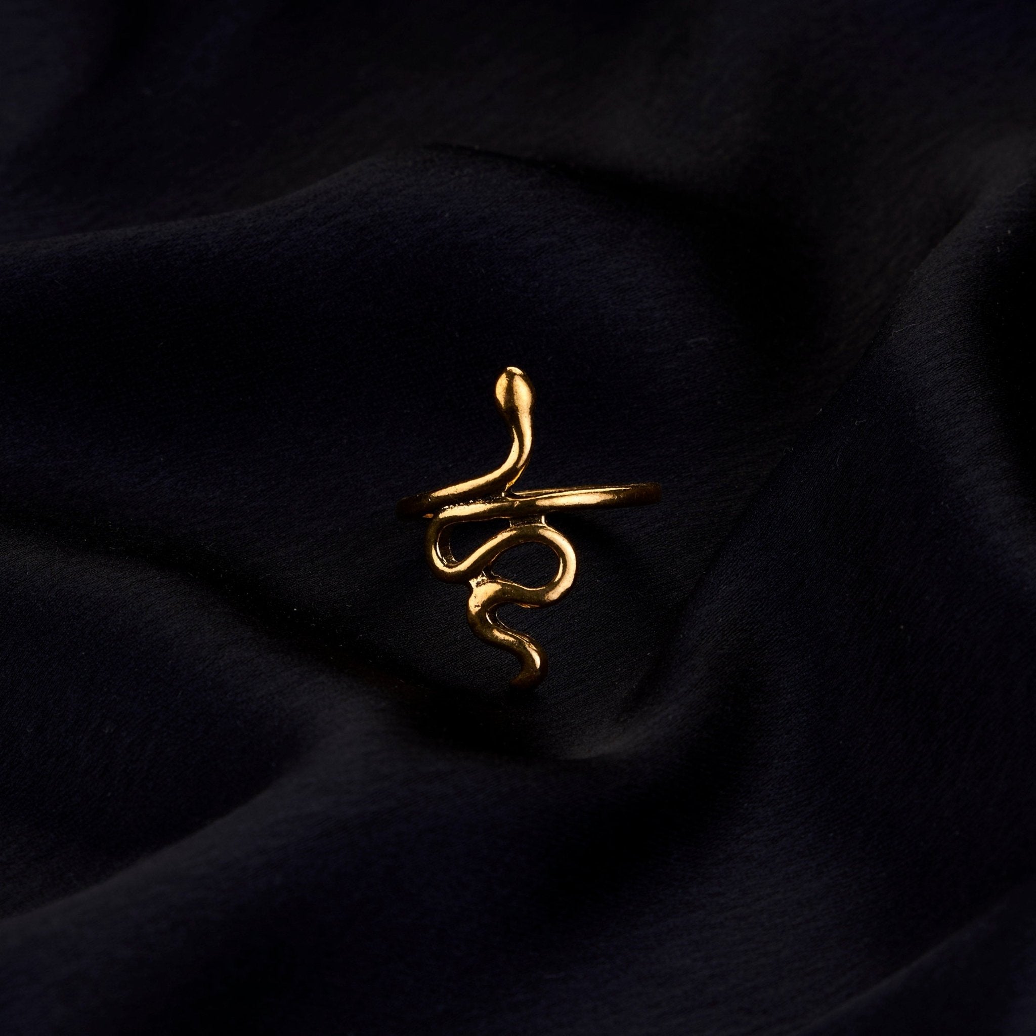 Rings - Classic Viper Ring - Opal Touch
