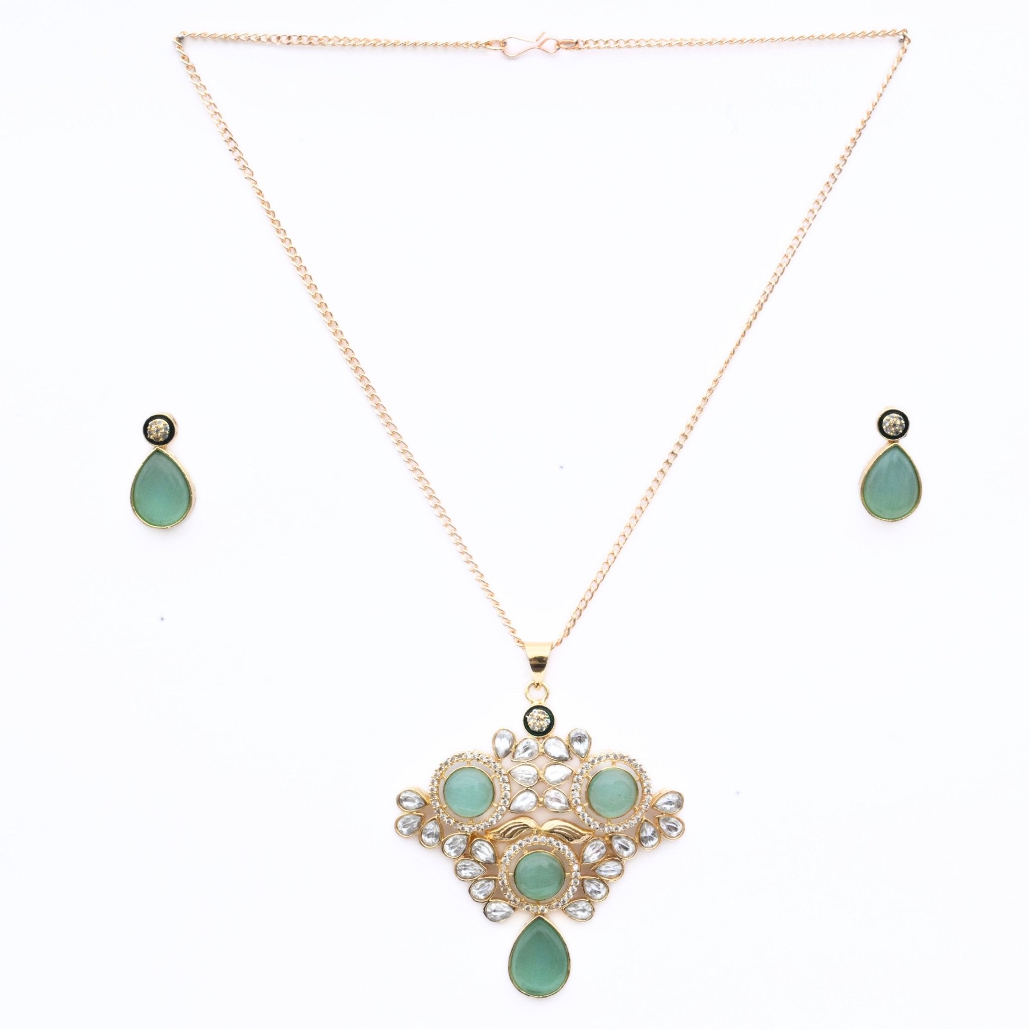 Locket Set - Crimson Empress Gold Plated Locket Set - Opal Touch