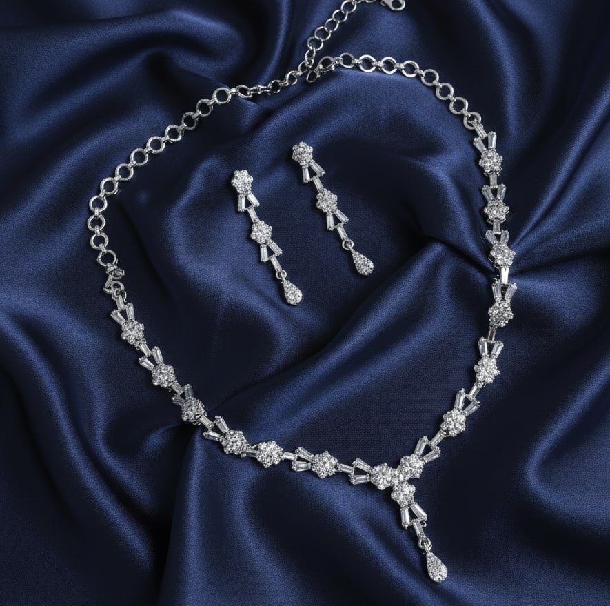 Crystal Clear White Necklace in Rhodium - Opal Touch