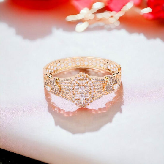 Opal Touch - Cubic Zirconia Kada Bracelet - Bracelet
