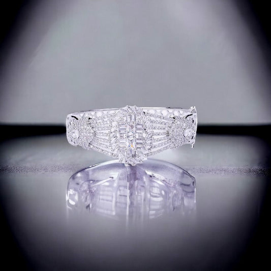 Opal Touch - Cubic Zirconia Kada Bracelet - Bracelet