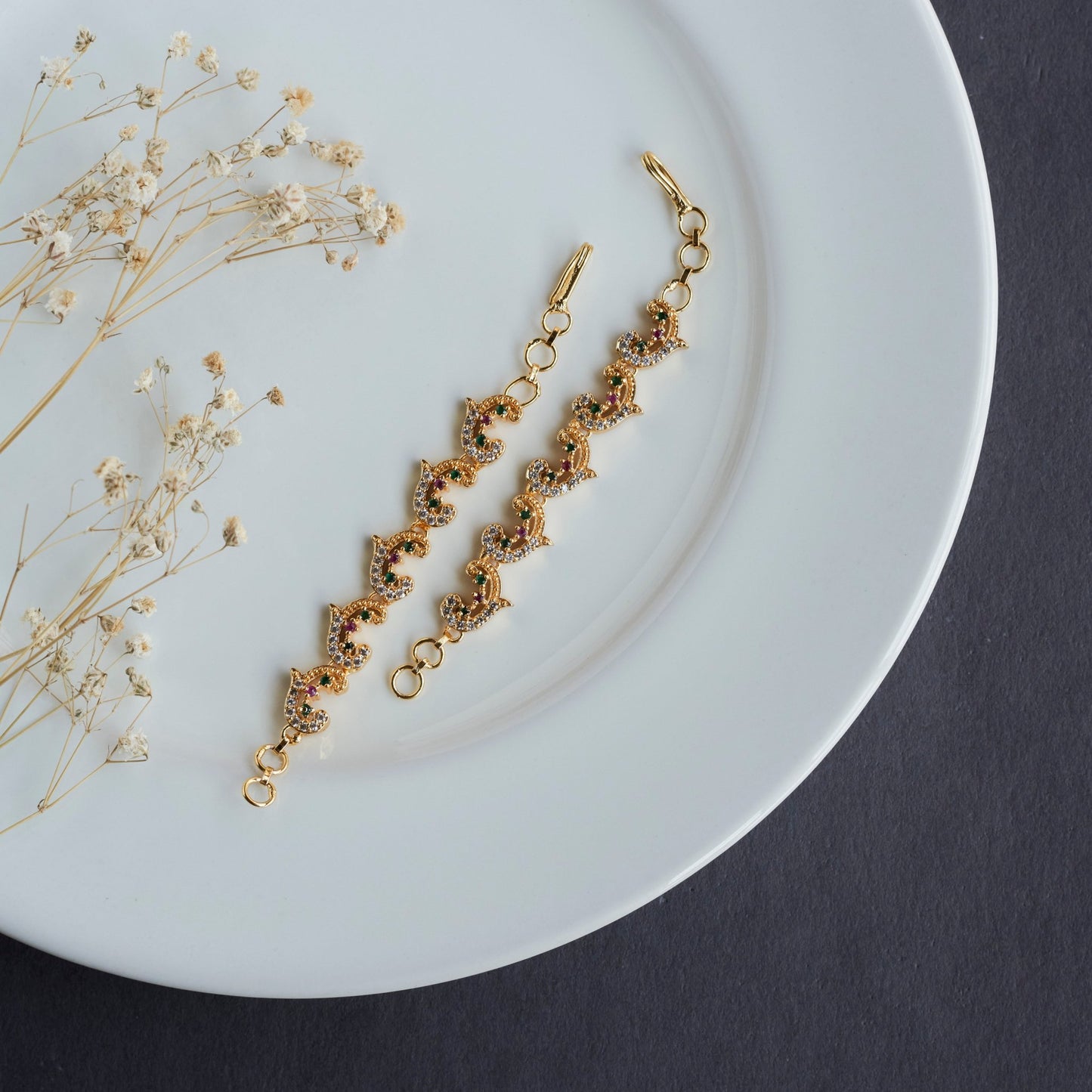 Matil - Cultural Golden Glow Matil - Opal Touch