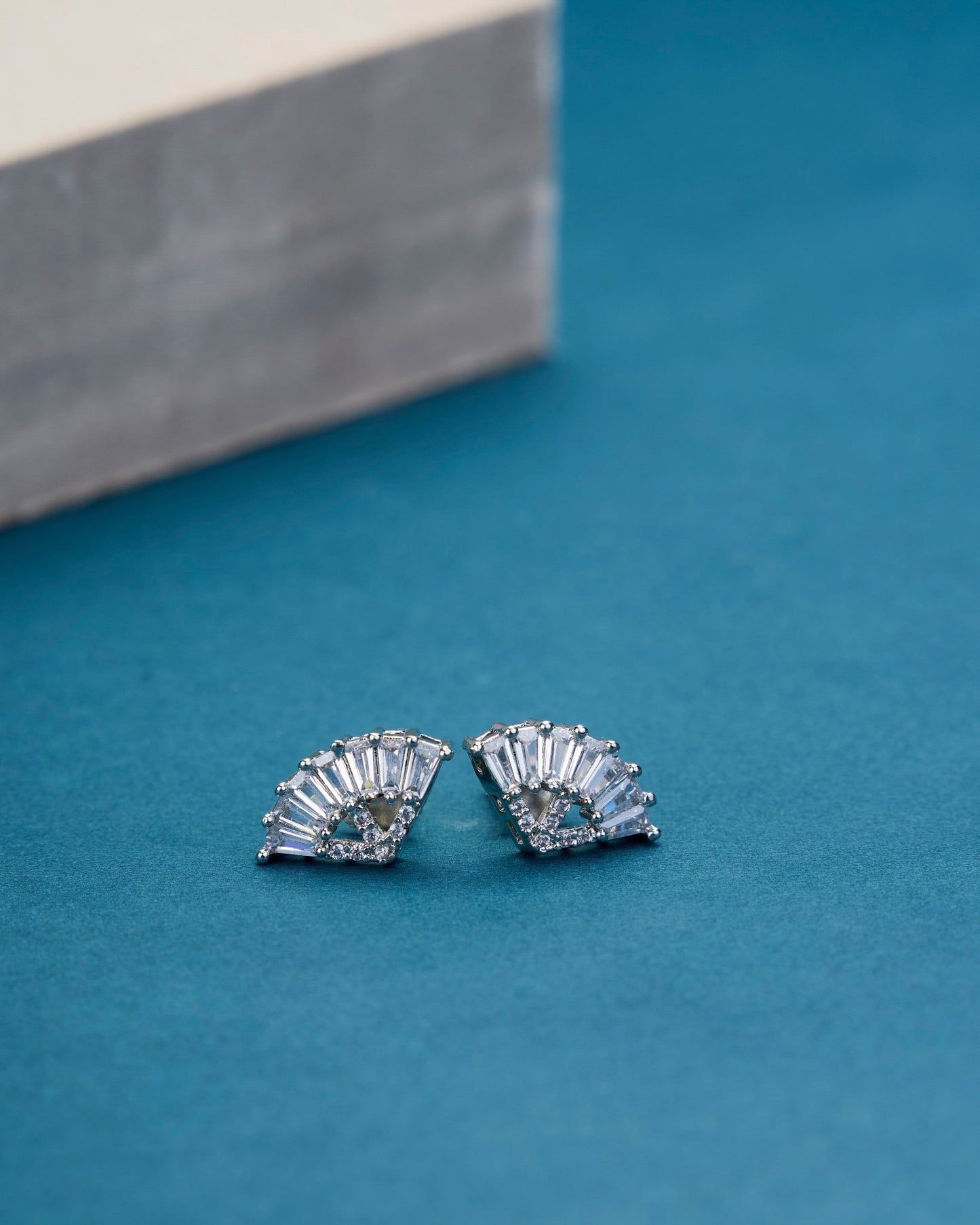 Opal Touch - Dazzling Crystals Opal Studs - Studs