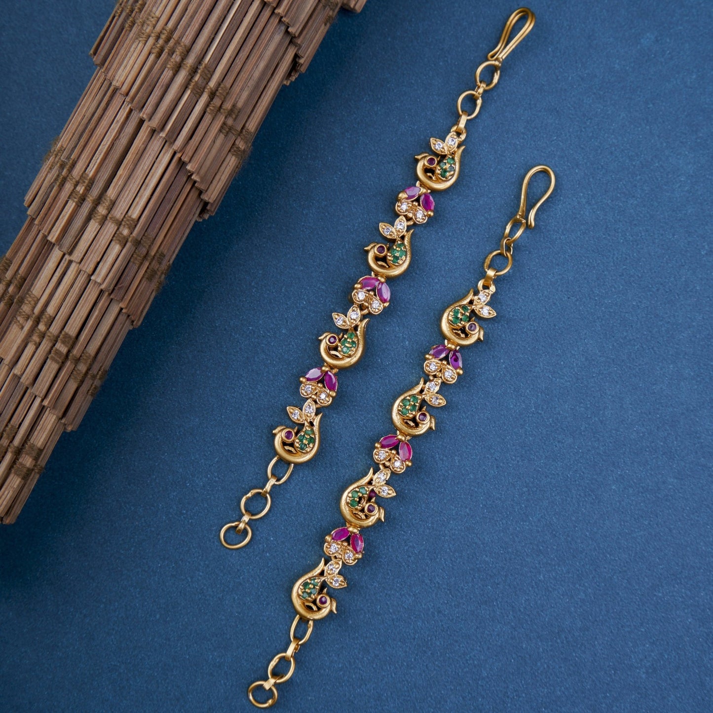 Opal Touch - Dazzling Ear Chain - Ear chain (Matil)