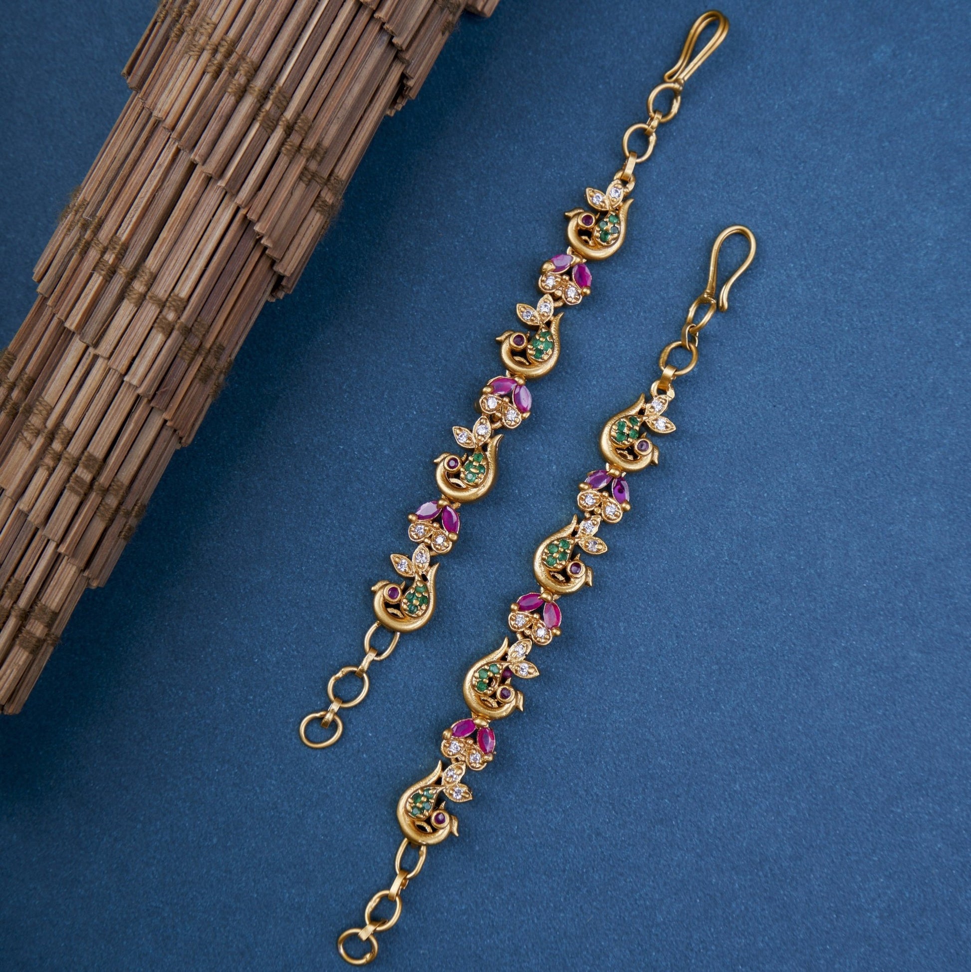 Opal Touch - Dazzling Ear Chain - Ear chain (Matil)