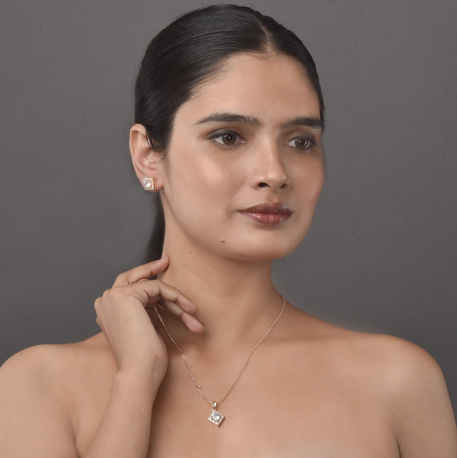 Opal Touch - Delicate Rose Gold Locket Set with Diamante - Locket Set