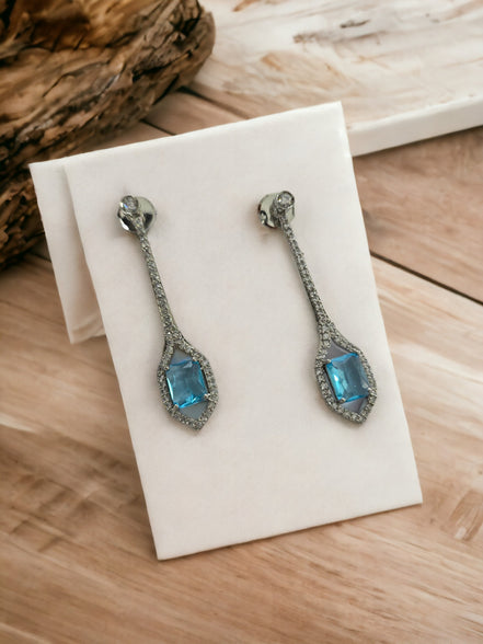 Opal Touch - Elegance Rhodium Plated Crystal Earrings - Earrings