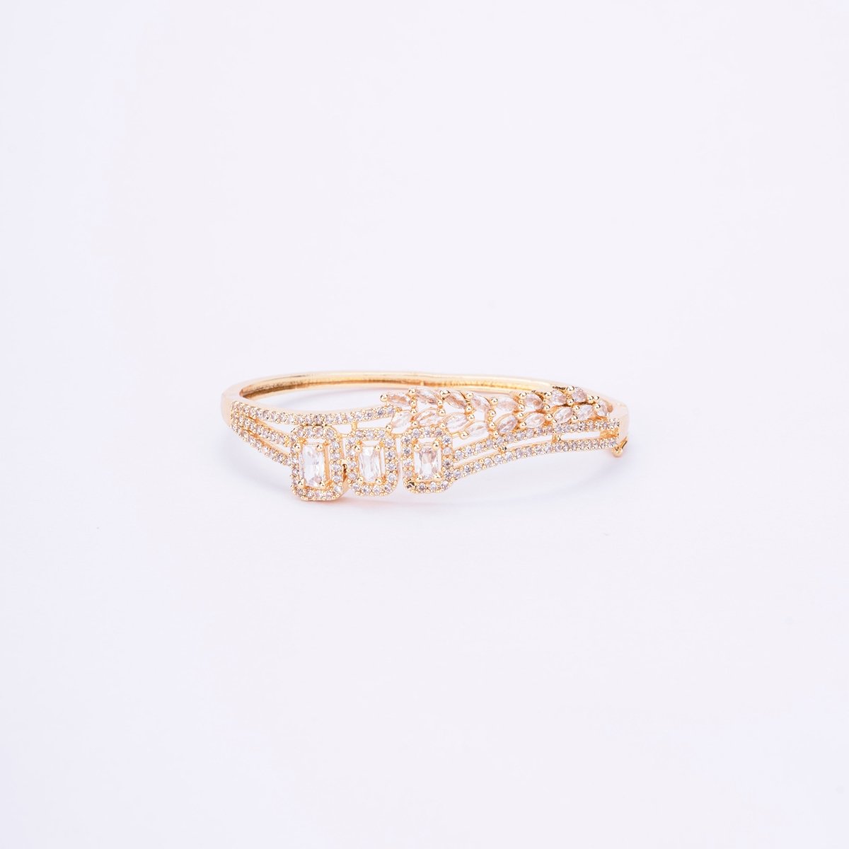 Elegant Precious Cubic ZIrconia Bracelet - Opal Touch