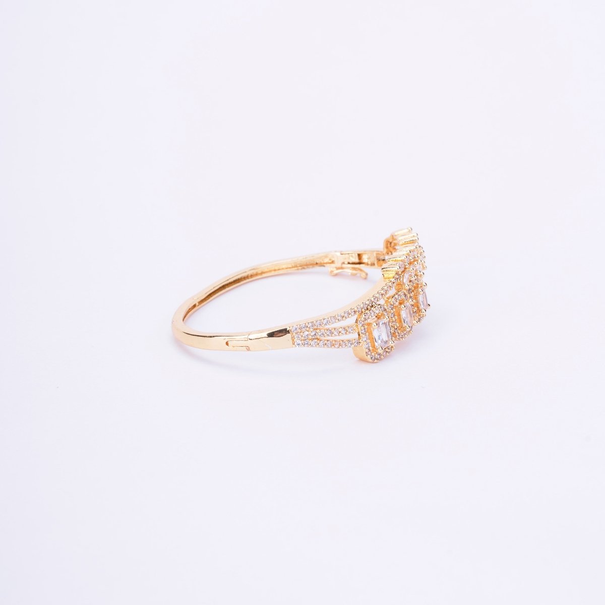 Elegant Precious Cubic ZIrconia Bracelet - Opal Touch