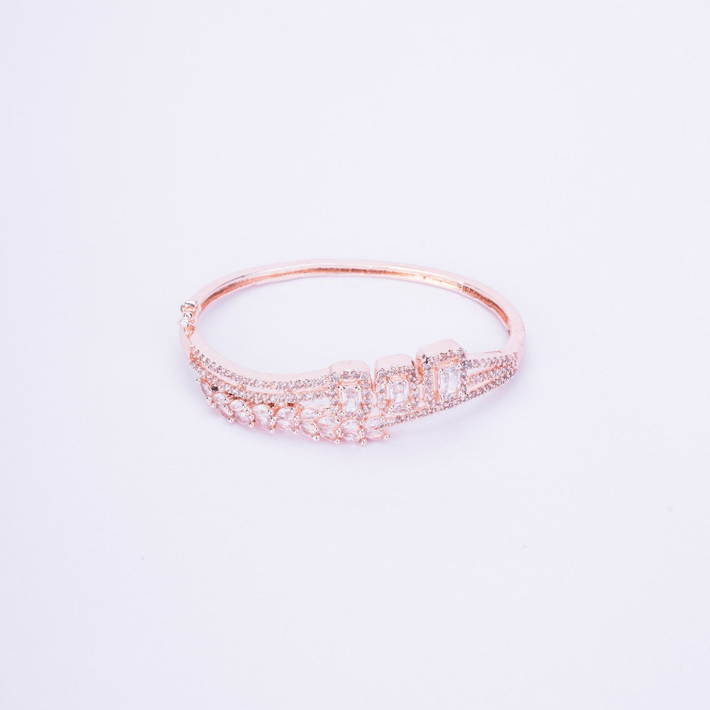 Opal Touch - Elegant Precious Cubic ZIrconia Bracelet - Bracelet