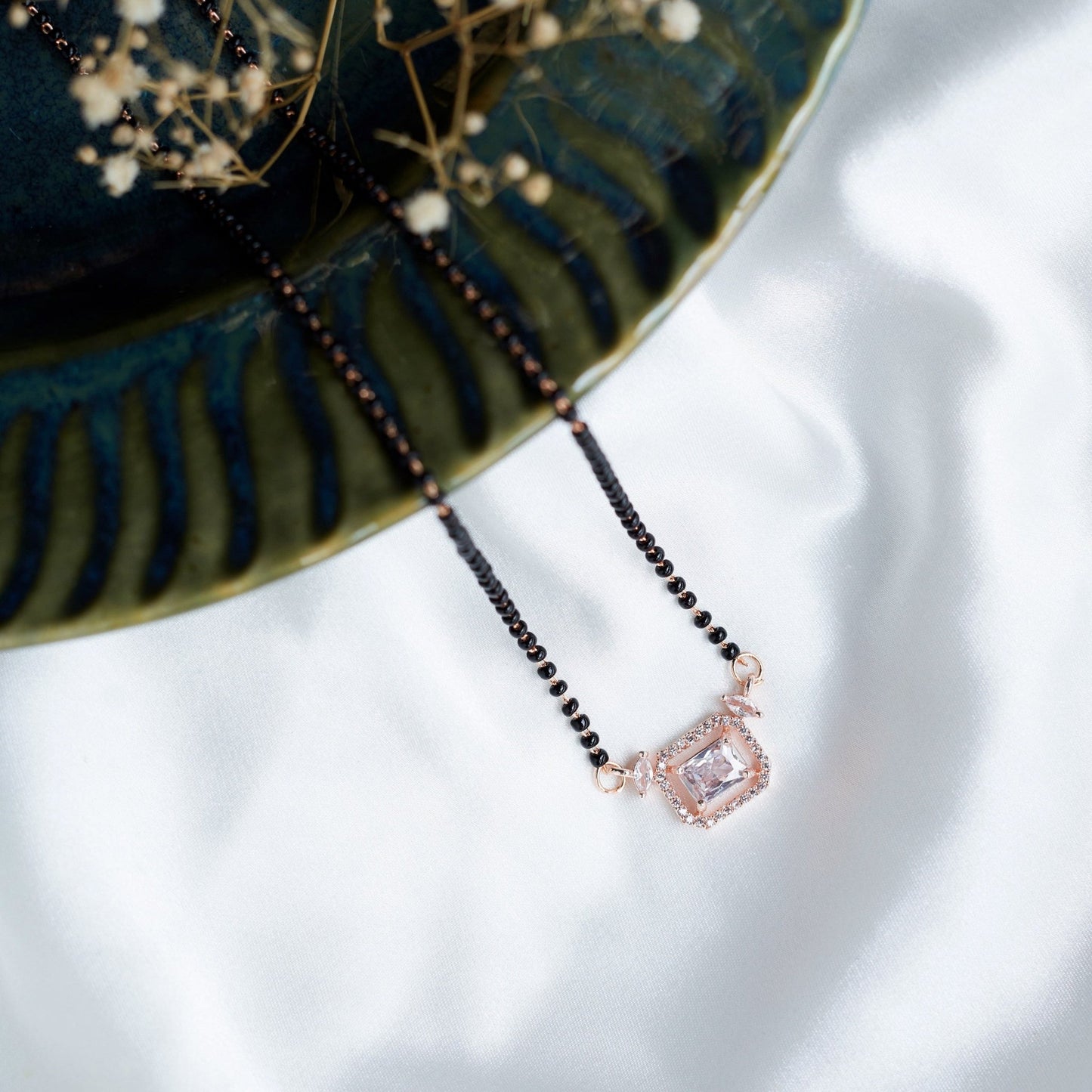 Mangalsutra - Elegant Threads Mangalsutra - Opal Touch