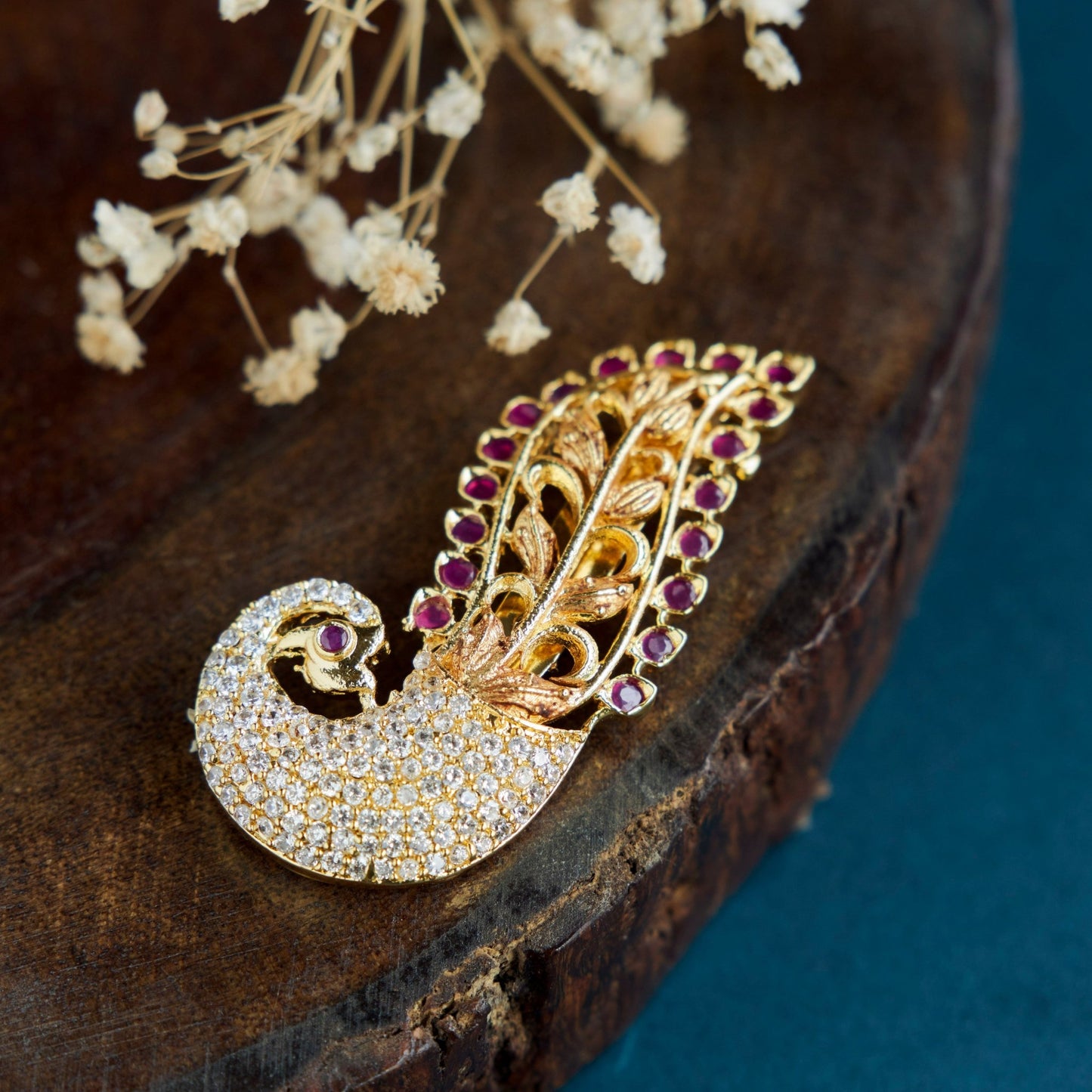 Saree Pin - Emerald Enchantment Stylish Saree Pin - Opal Touch