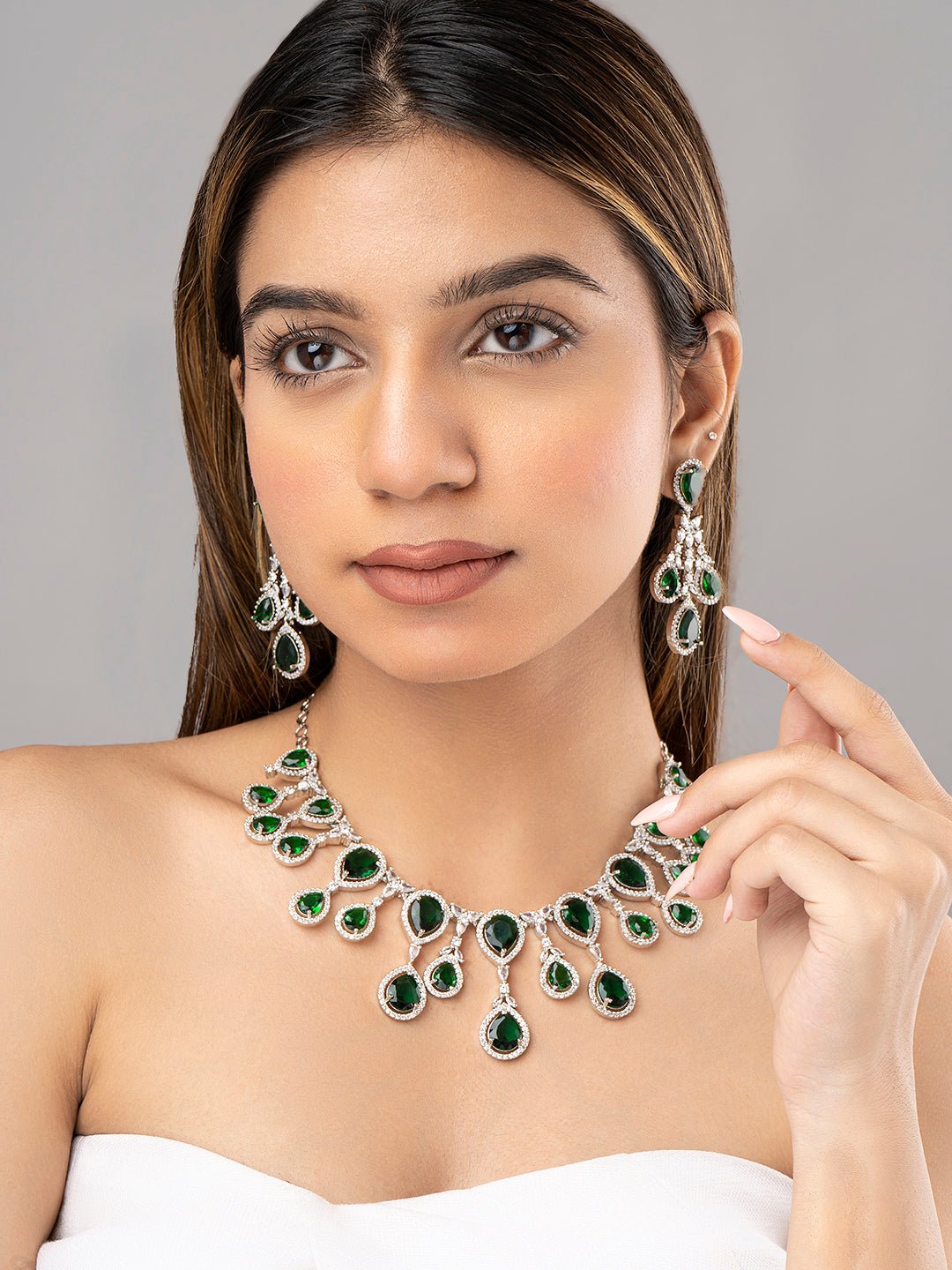 Enchanted Emerald Elegance Necklace in Rhodium - Opal Touch