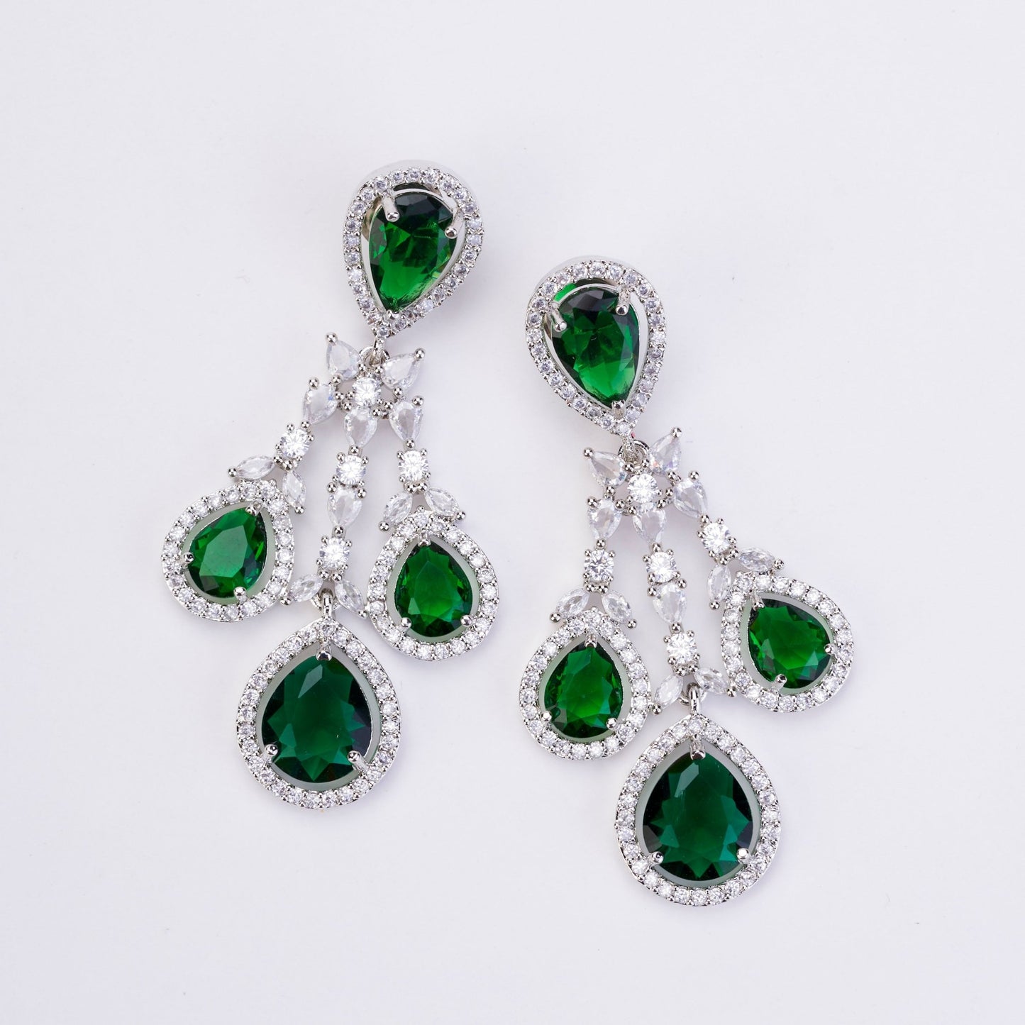 Enchanted Emerald Elegance Necklace in Rhodium - Opal Touch