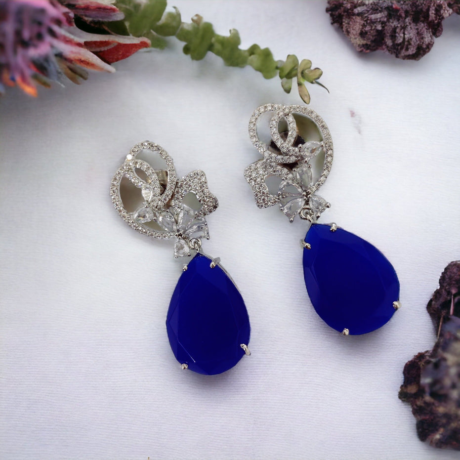 Opal Touch - Enchanted Green Earrings - Earrings