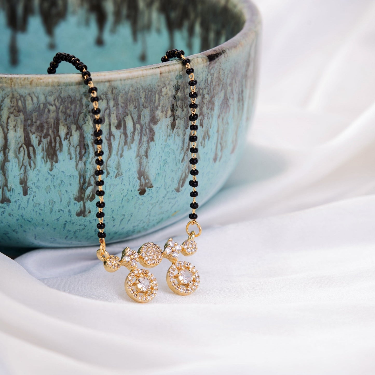 Mangalsutra - Eternal Glow Mangalsutra - Opal Touch