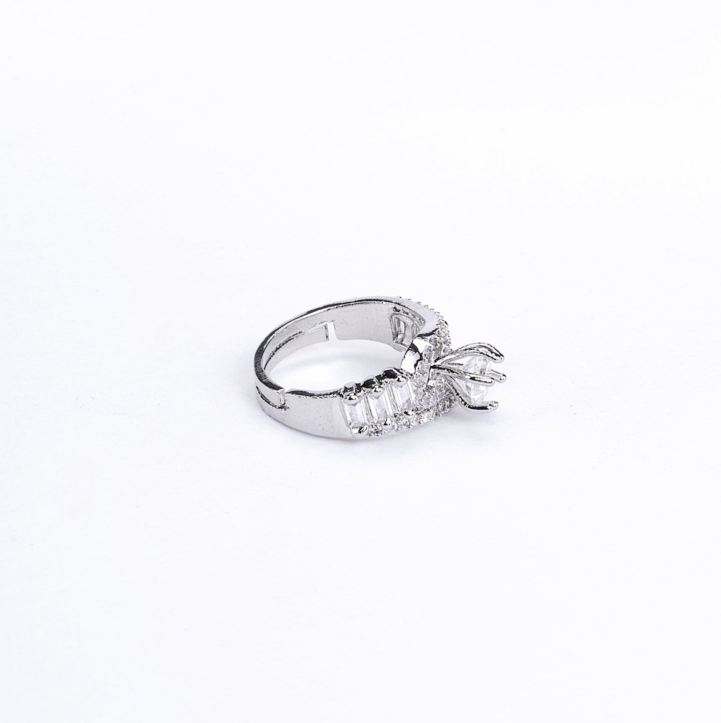 Opal Touch - Exquisite Love Knot - Rings