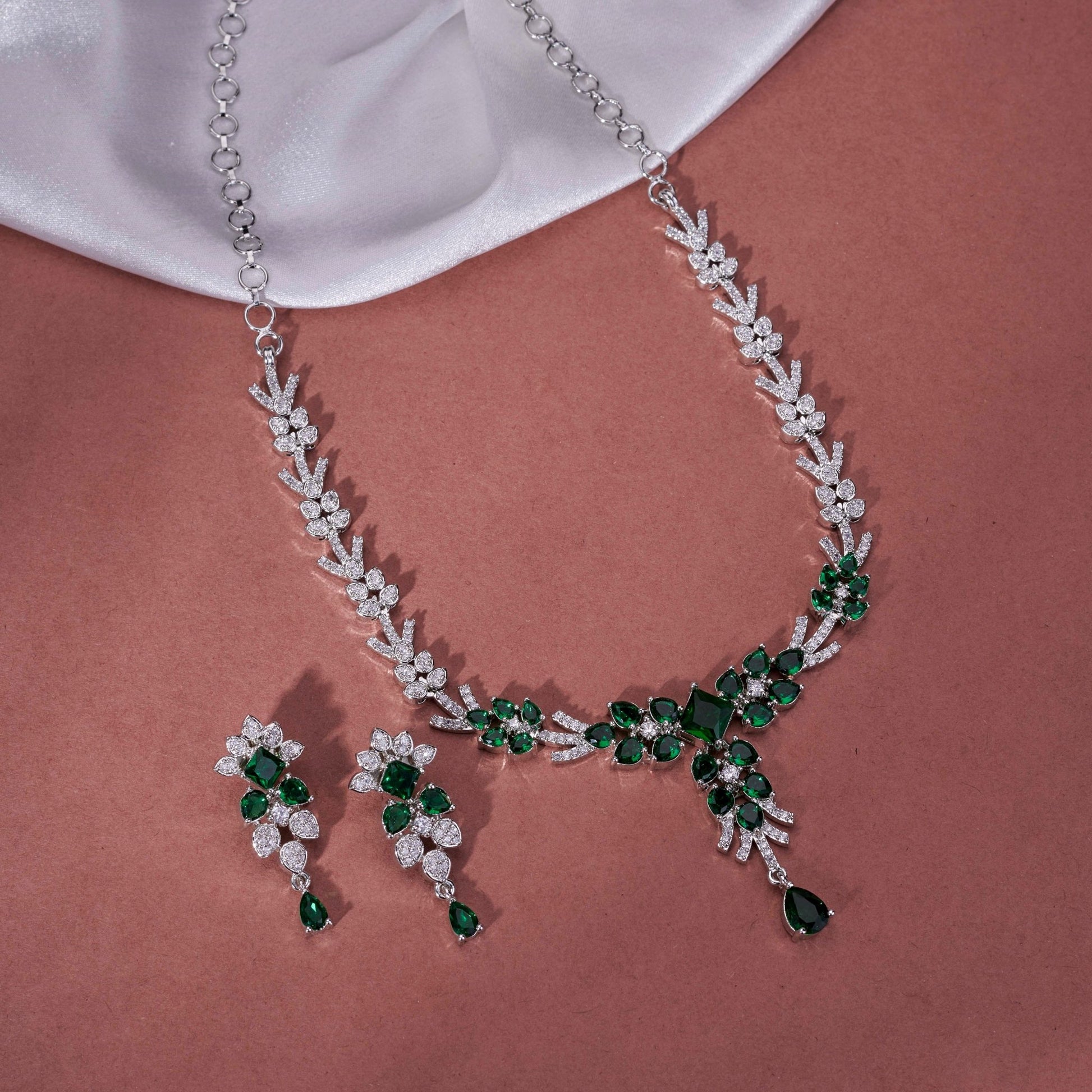Necklace - Floral Gloret Rhodium Plated Necklace Set - Opal Touch