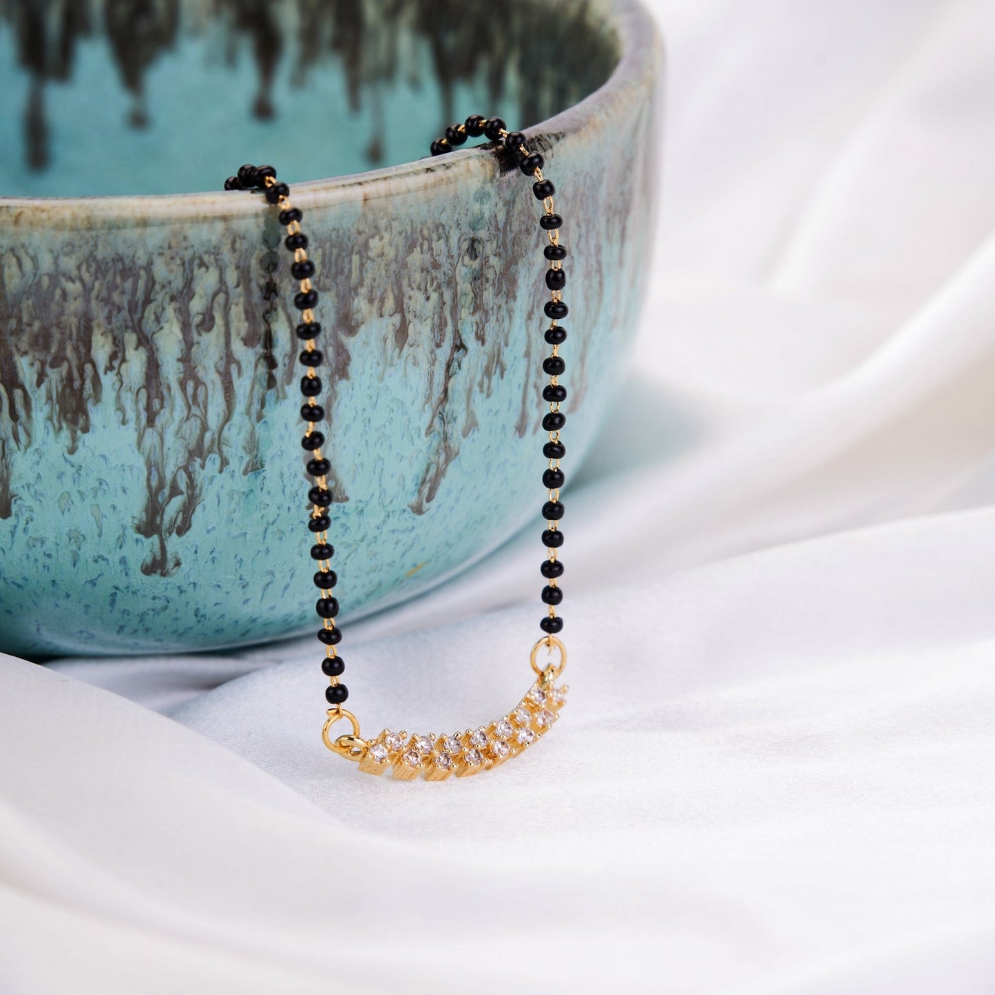 Mangalsutra - Gilded Aura Mangalsutra - Opal Touch