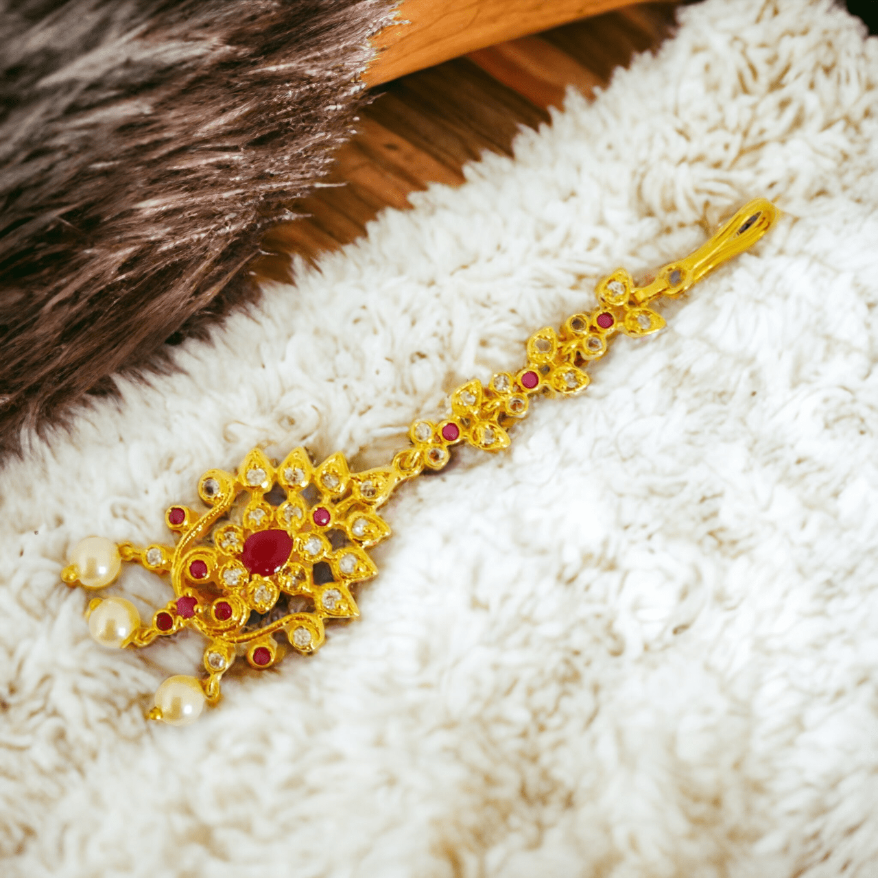 Opal Touch - Gilded Garnet Red Tika - Tika