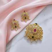 Gilded Splendor Golden Locket Set - Opal Touch