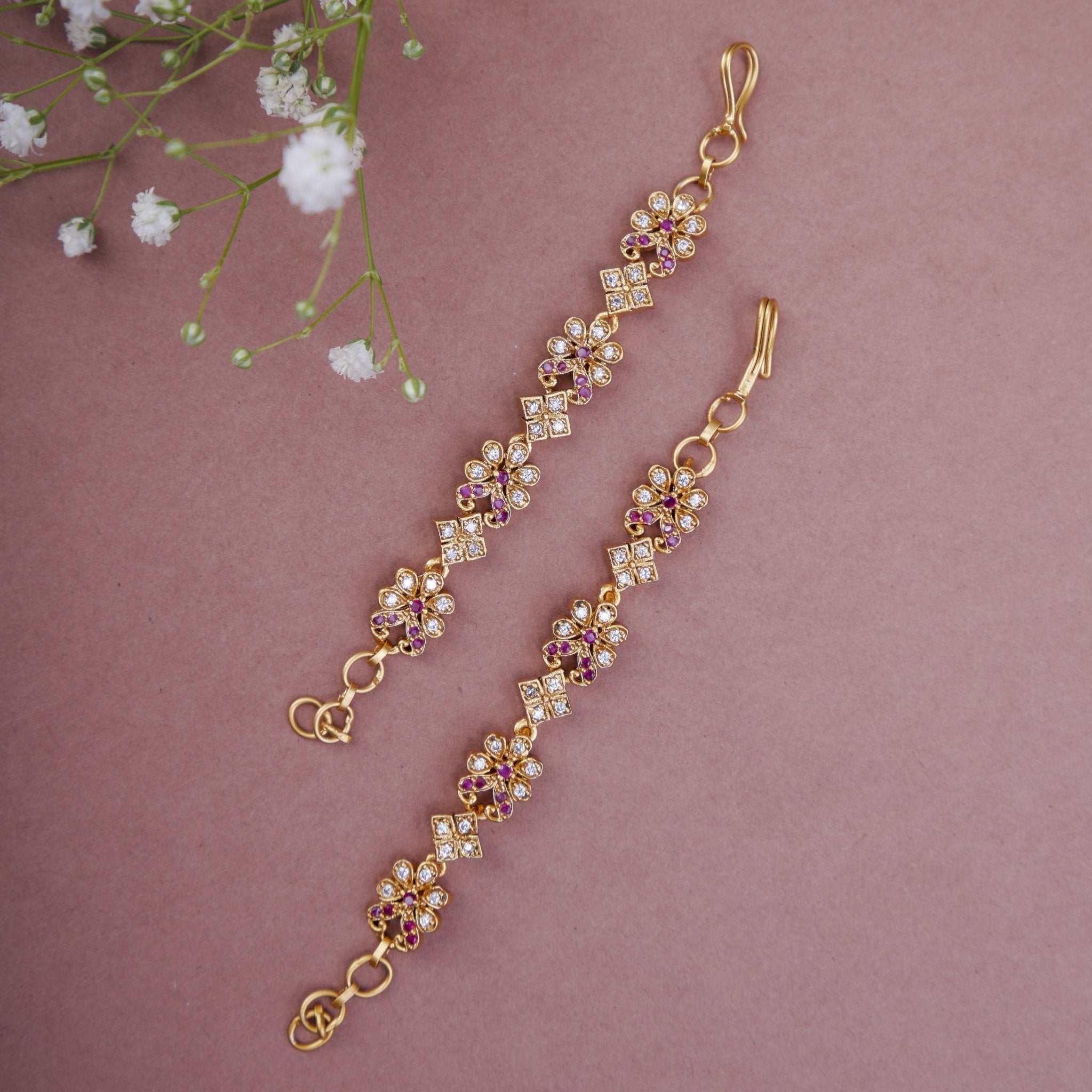 Opal Touch - Glamorous Ear Chain(Matil) - Ear chain (Matil)