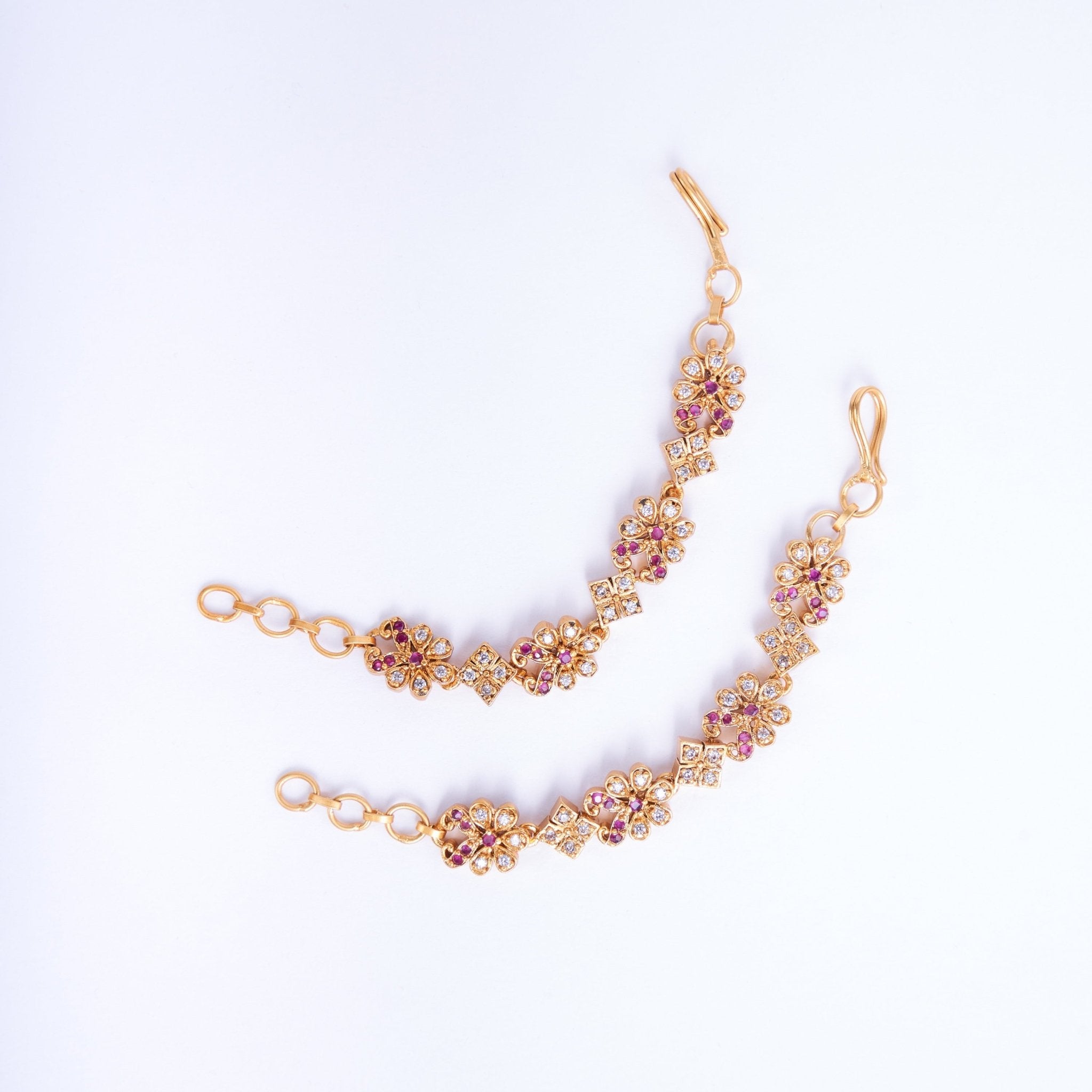 Opal Touch - Glamorous Ear Chain(Matil) - Ear chain (Matil)